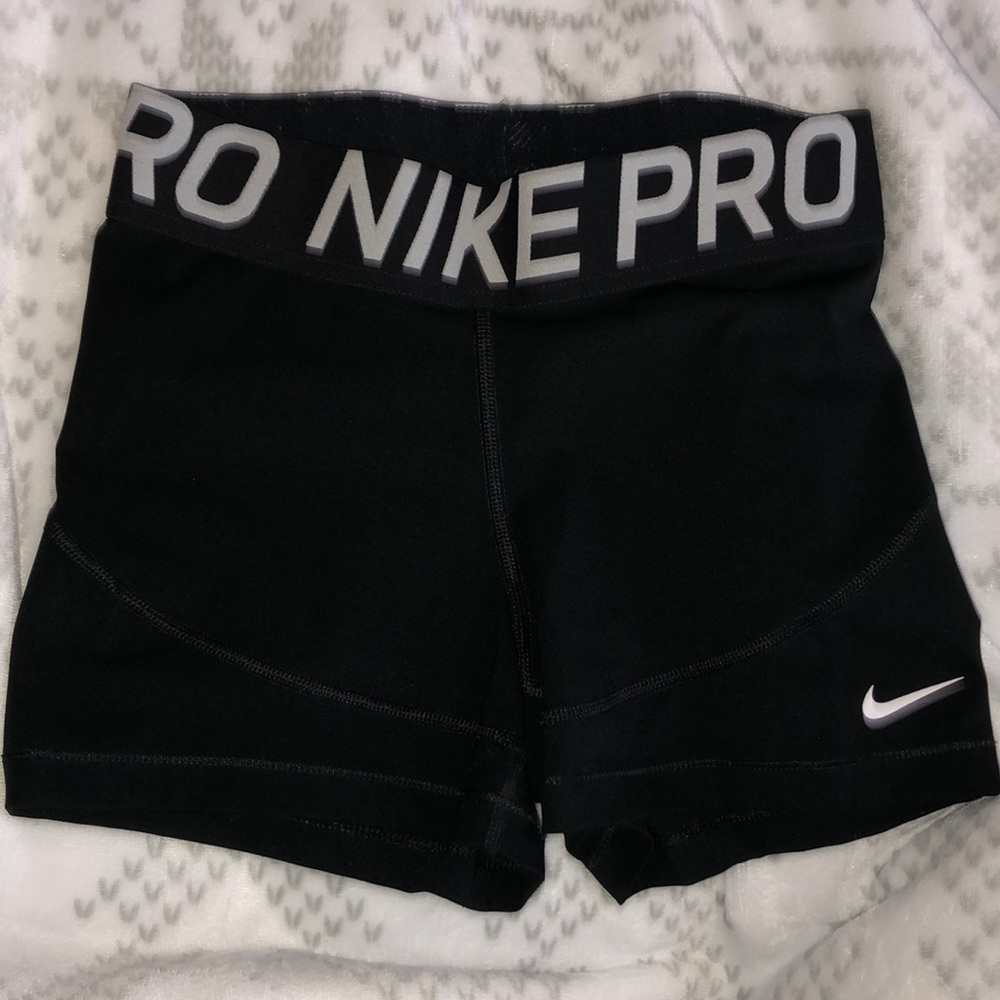 Nike pro compression shorts